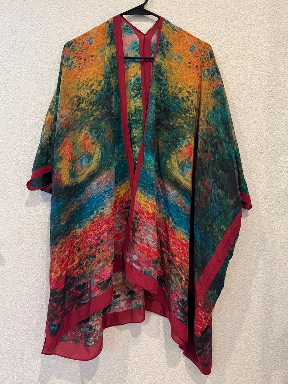 Cocoon house 100% silk shawl